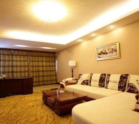 Everbright Hotel Dalian Oda fotoğraf
